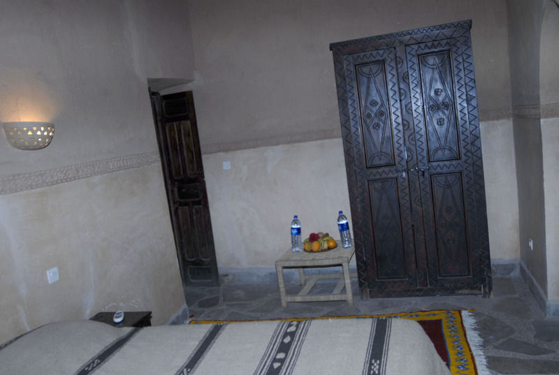 Kasbah Imdoukal Hotel Nkob Buitenkant foto