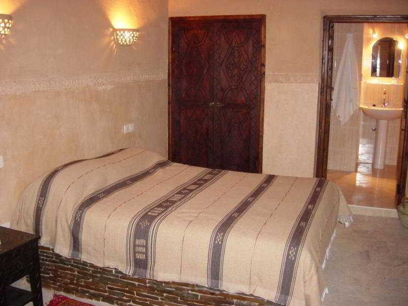 Kasbah Imdoukal Hotel Nkob Buitenkant foto